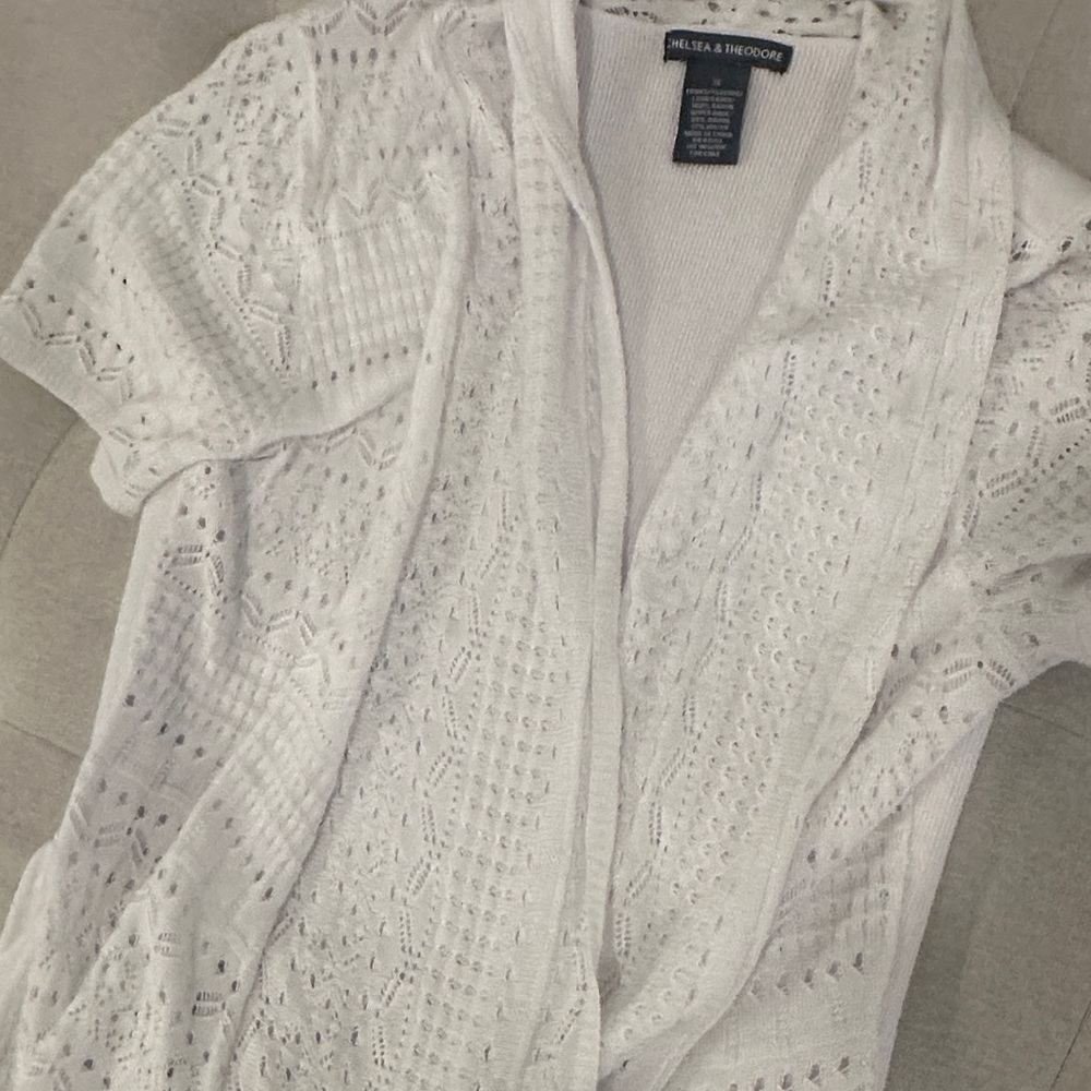Chelsea & Theodore White Cardigan - Picture 7 of 10